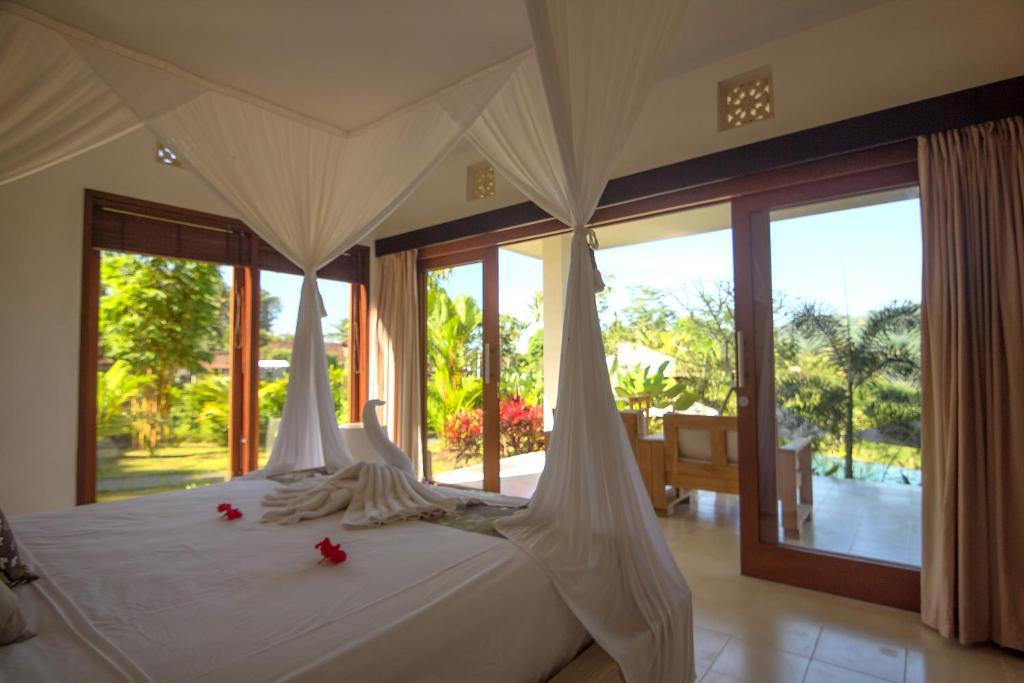 Villa Shantiasa Bali Сидемен Экстерьер фото